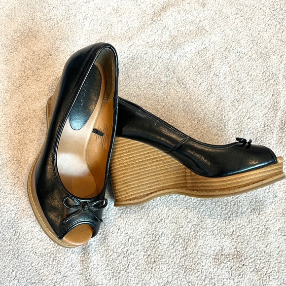 Old Navy Open Toe Wedge Heels-Women’s Size 6 - Picture 8 of 8